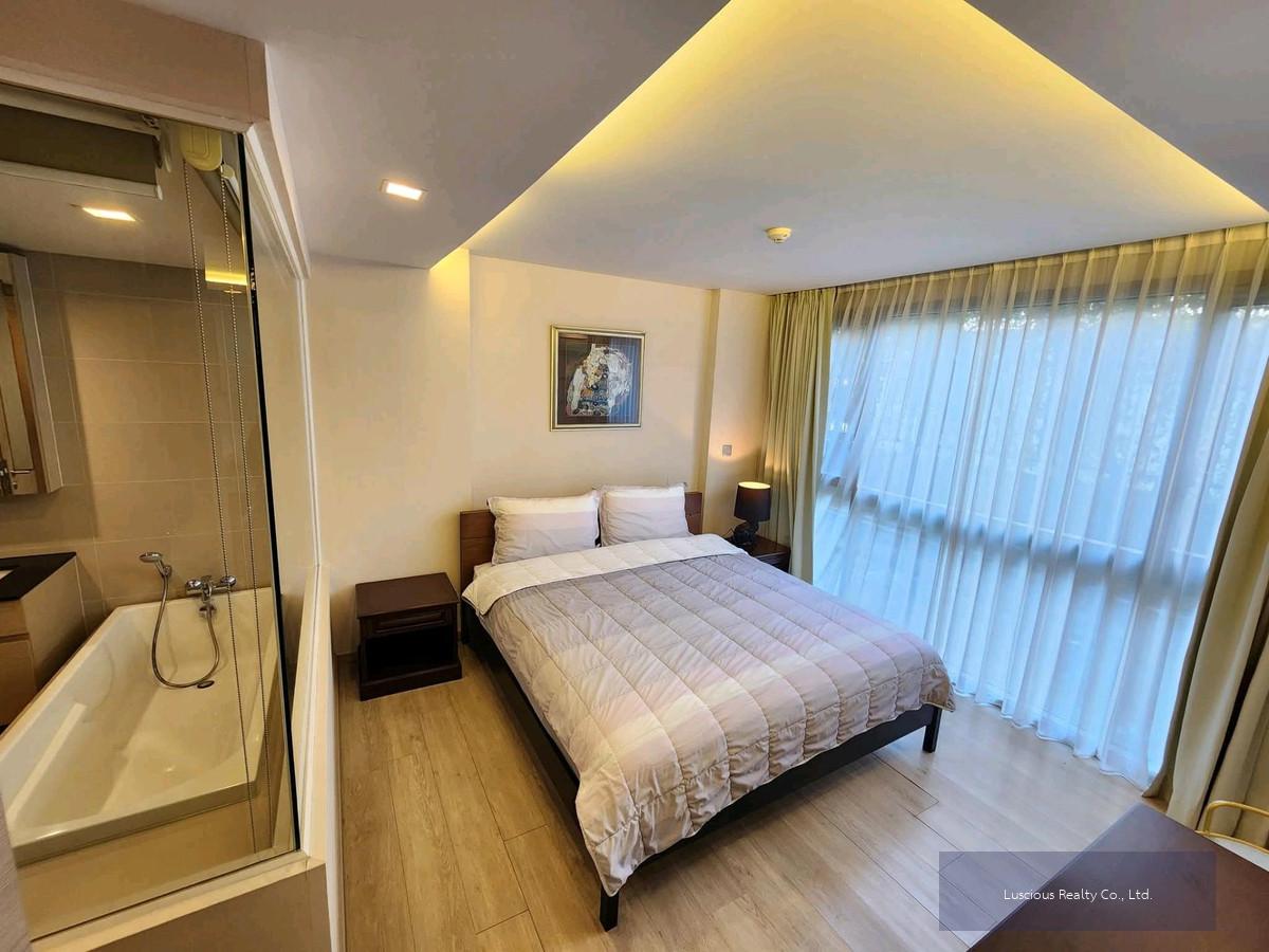 Condo FOR RENT Via Botani 🔥
Near BTS Phrom Phong 🔥
คอนโด Via Botani เวีย โบทานี