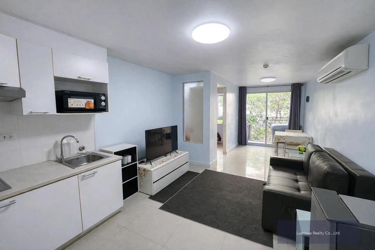 คอนโด 1 นอน 40 ตร.ม. กลาง ทองหล่อ เดอะโคลเวอร์ ทองหล่อ