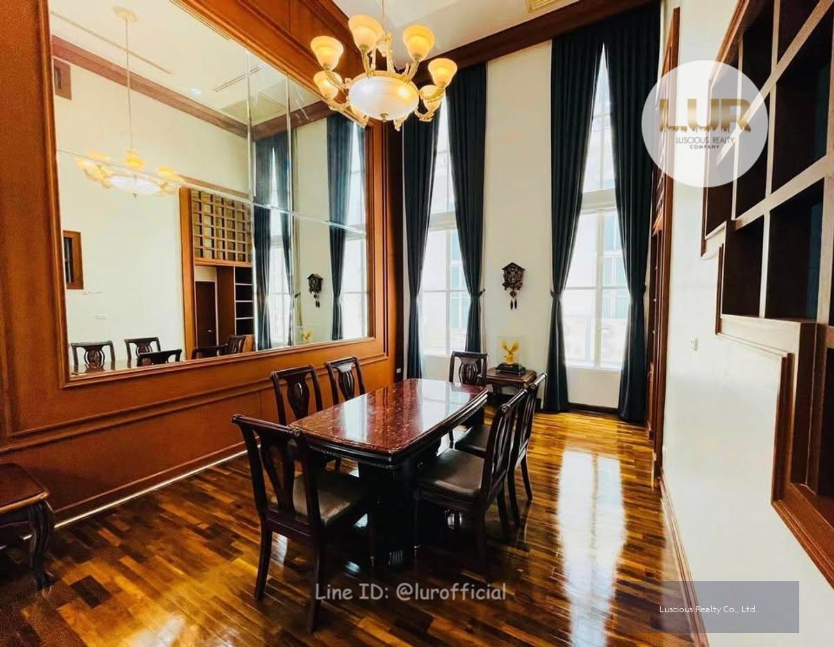 ให้เช่าบ้านทาวน์โฮมหรูใจกลางทองหล่อ 💖  Baan Klang Khung British Town-Thonglor 💖