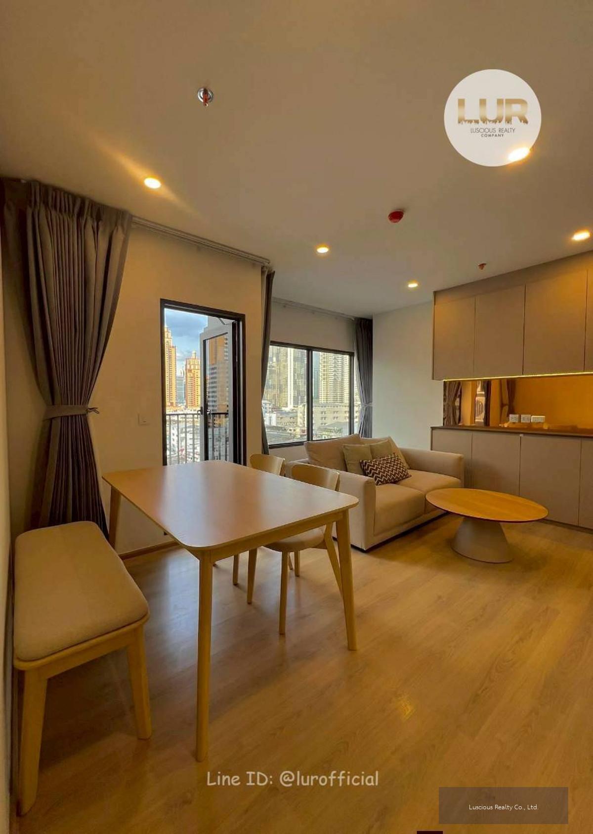 ✨ Condo for Rent Life Rama 4-Asoke ✨ Newly Decorated!! ✨ Corner Unit and City View