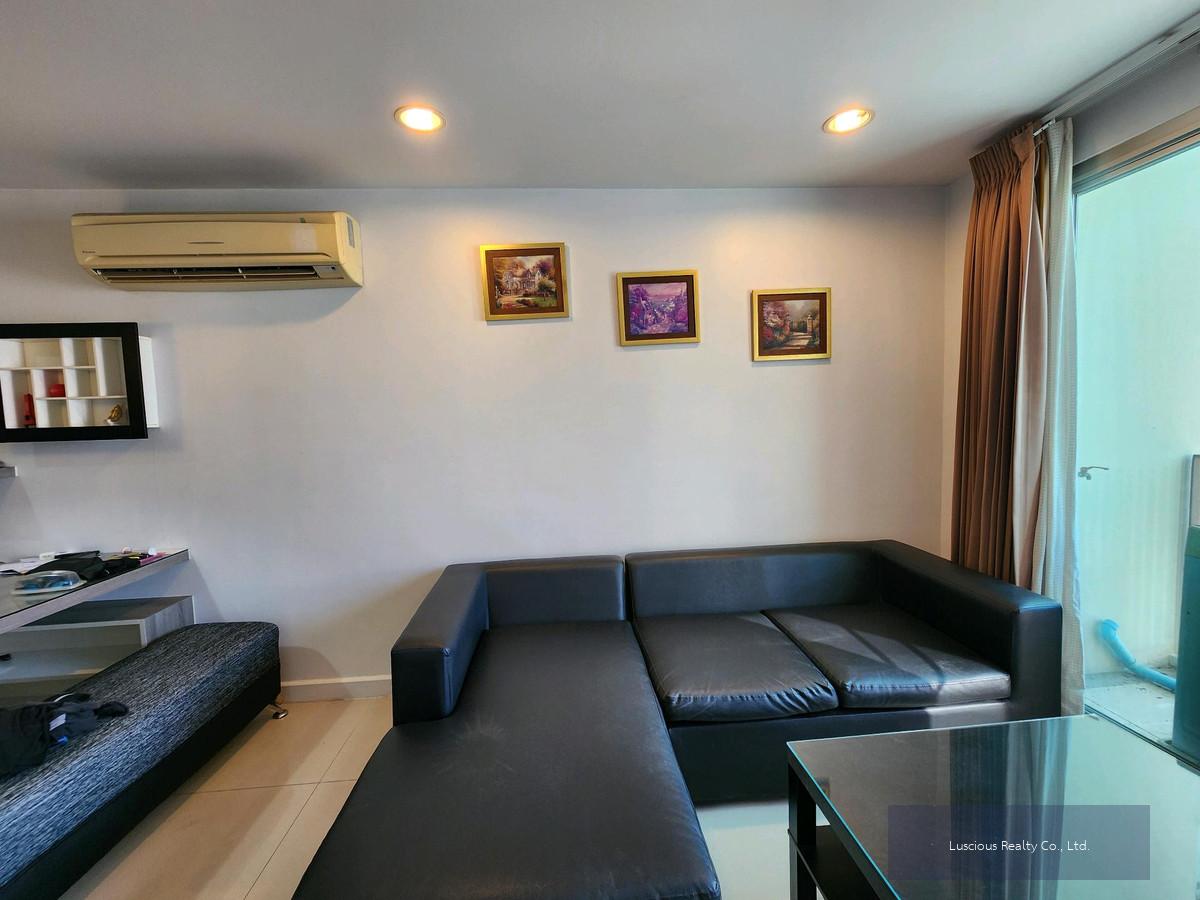 ขายคอนโด เดอะโคลเวอร์ ทองหล่อ
The Clover Thonglor ❤️ Quiet City View ❤️ สว่างโปร่ง แสงธรรมชาติห้องไม่ชื้น ❤️