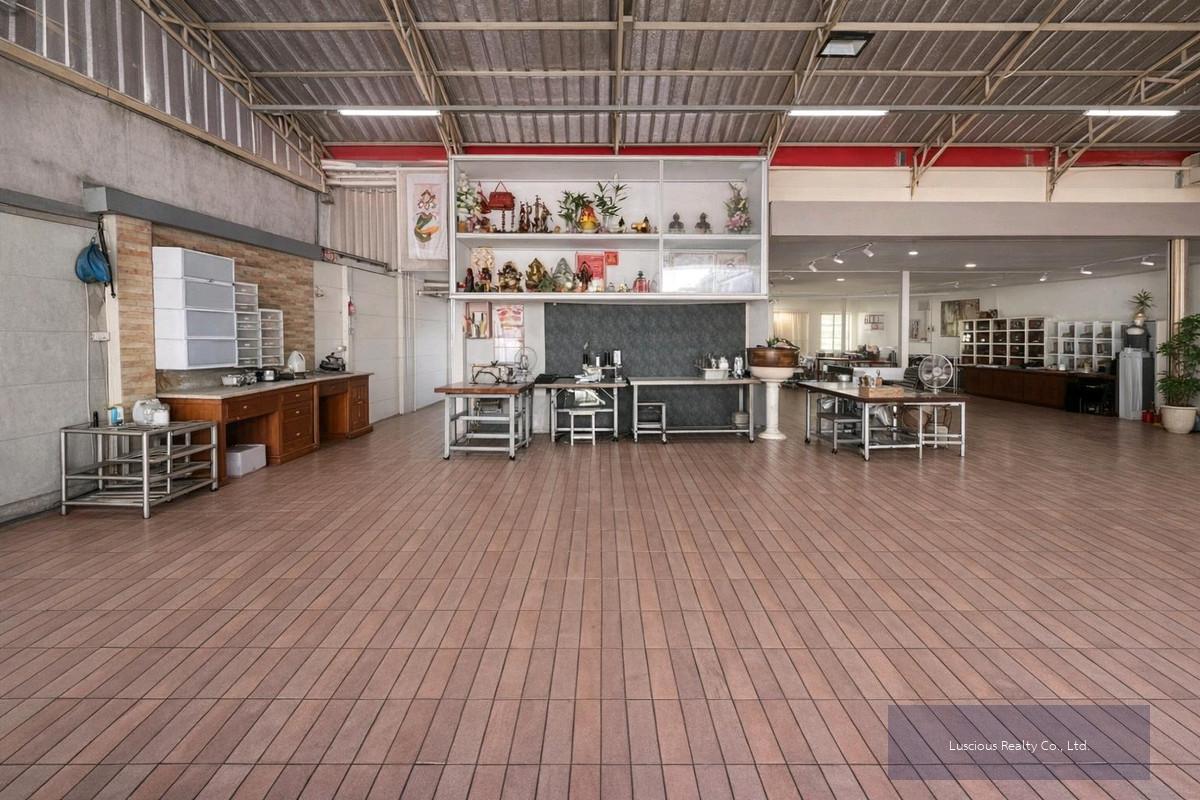 ขายโกดังซอยเพชรเกษม 114 แยก 3