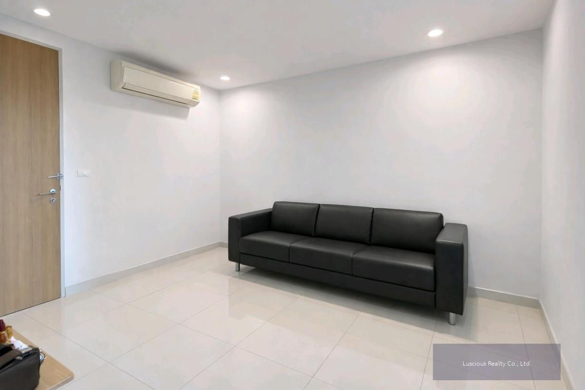 ให้เช่าคอนโด ZENITH PLACE SUKHUMVIT 42