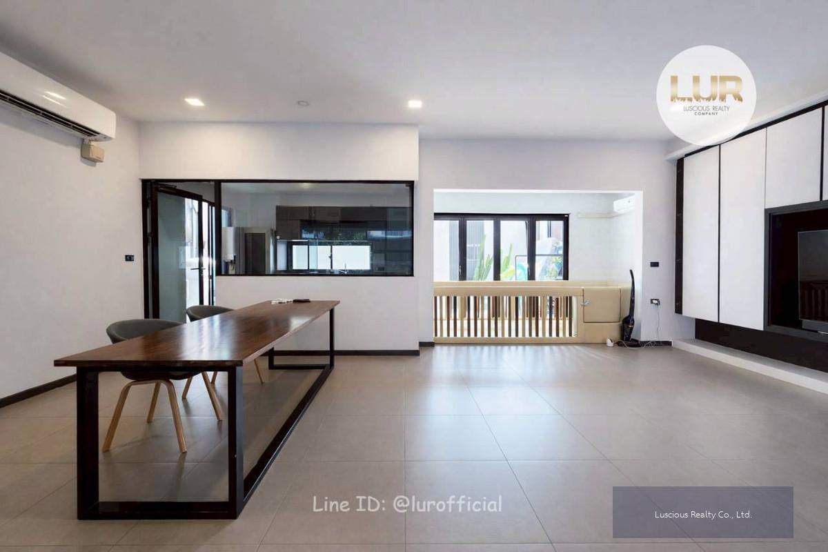 ✨ Luxury Town Home for Sale ✨ Vive Bangna KM.7 : วีเว่ บางนา กม.7