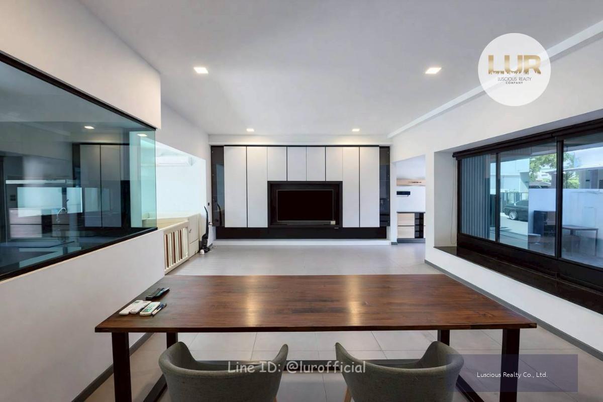 ✨ Luxury Town Home for Sale ✨ Vive Bangna KM.7 : วีเว่ บางนา กม.7