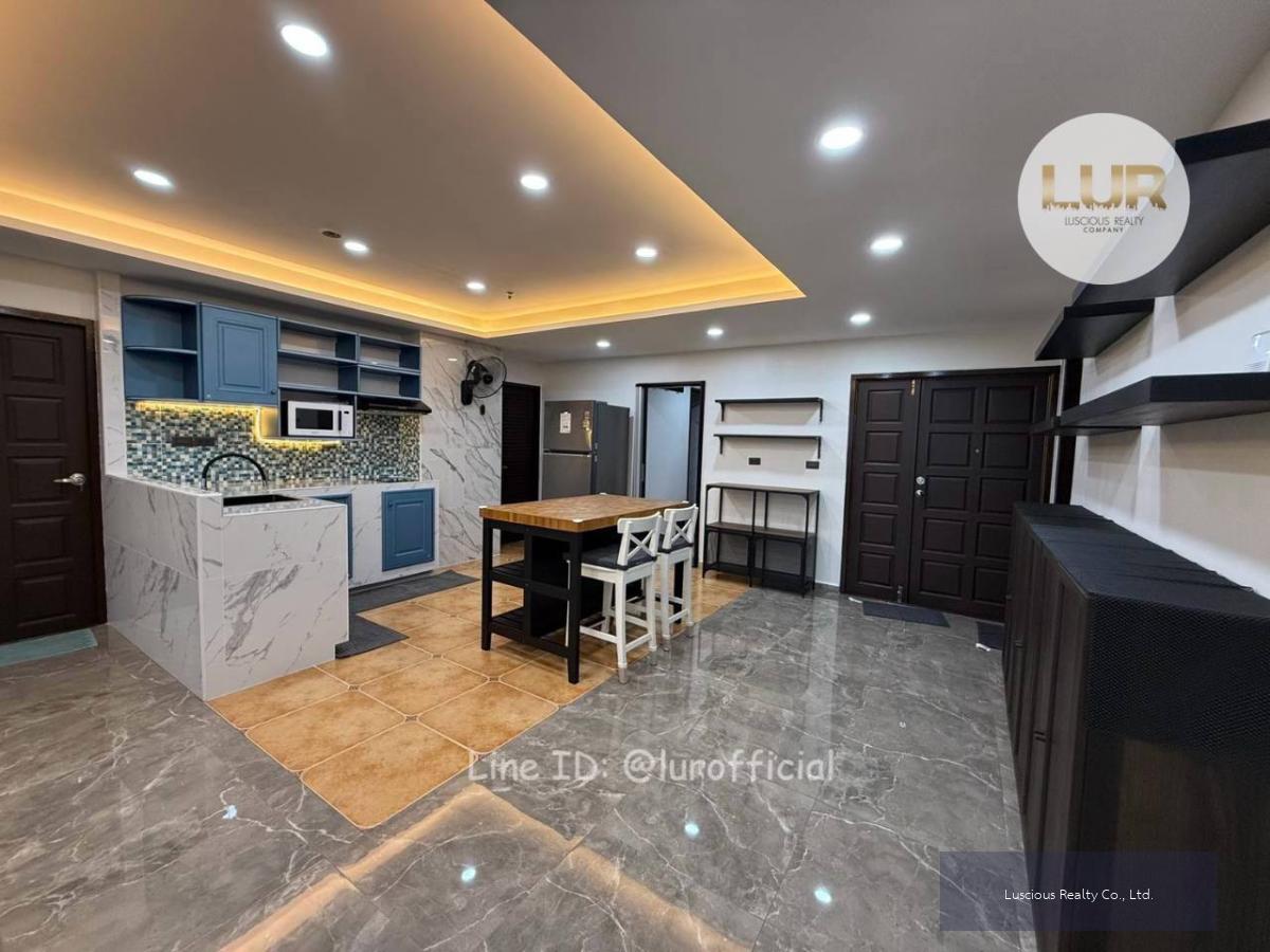 Condo for Rent ✨The Royal Navin Tower✨ 2 Beds 3 Baths ✨Nice View and Pet Friendly