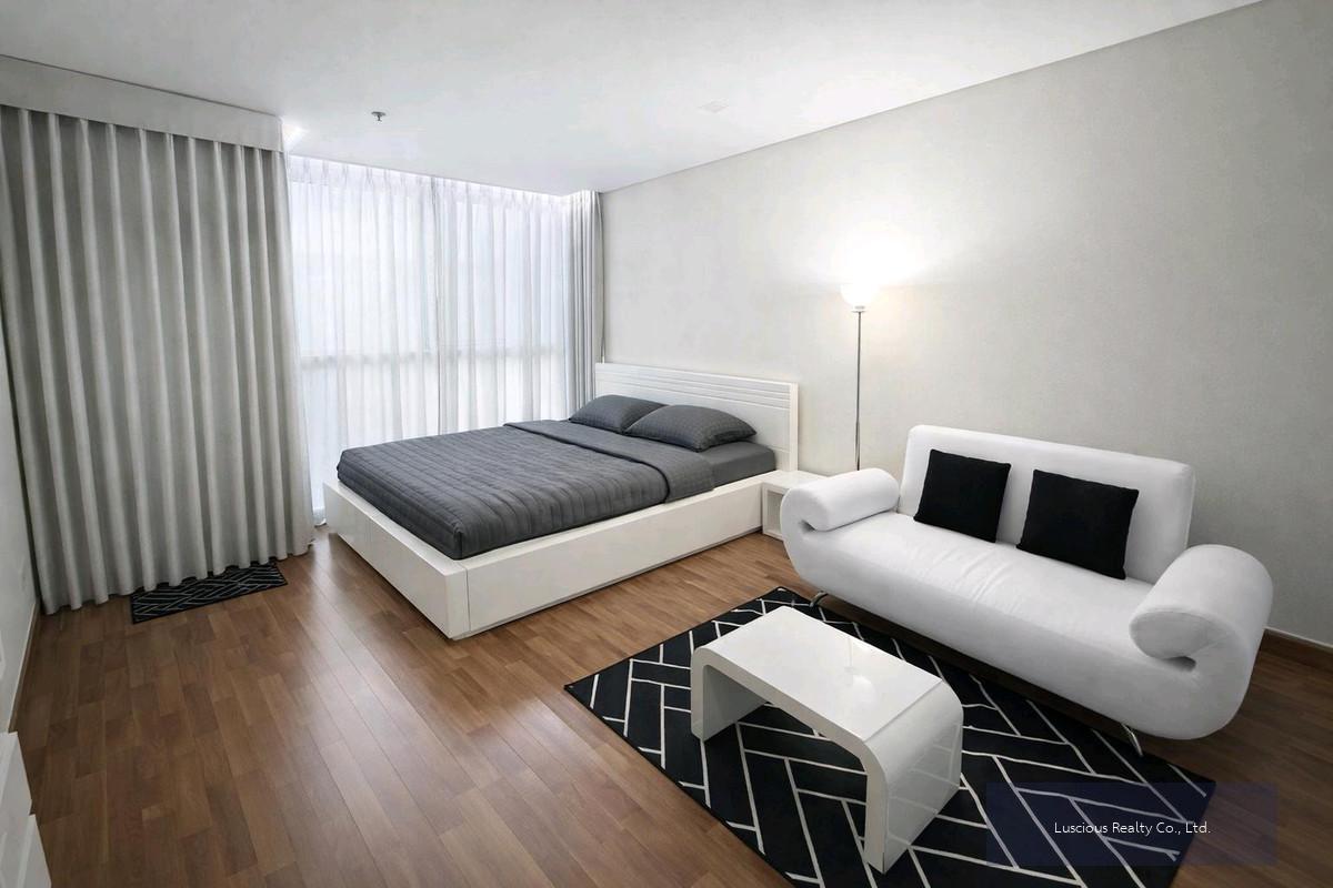 Le Luk Condominium : เลอ ลักซ์ คอนโดมิเนียม
For rent Near BTS Phra Khaning ✅️ 5 minutes walk