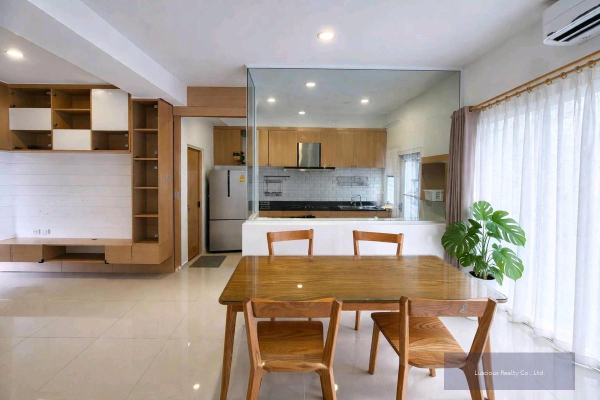 ขาย บ้าน Indy 3 Bangna-Km 7 : อินดี้ 3 บางนา-กม.7 ทาวน์เฮ้าส์ 🎯โซนด้านหน้าติดสวนส่วนกลาง