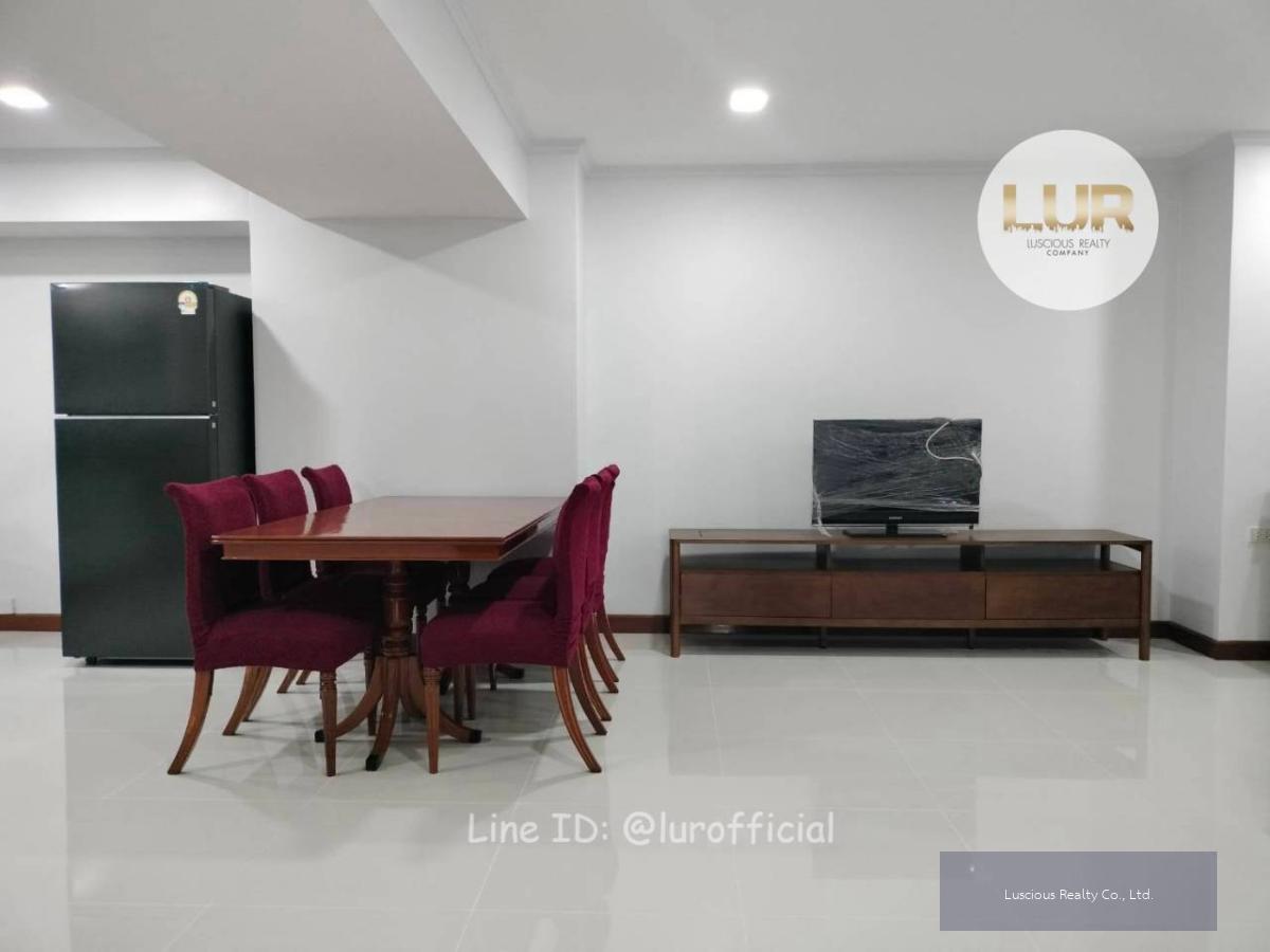 คอนโดให้เช่า ใกล้ BTS นานา ห้องปรับปรุงพร้อมอยู่ ทำเลดี | Omni Tower