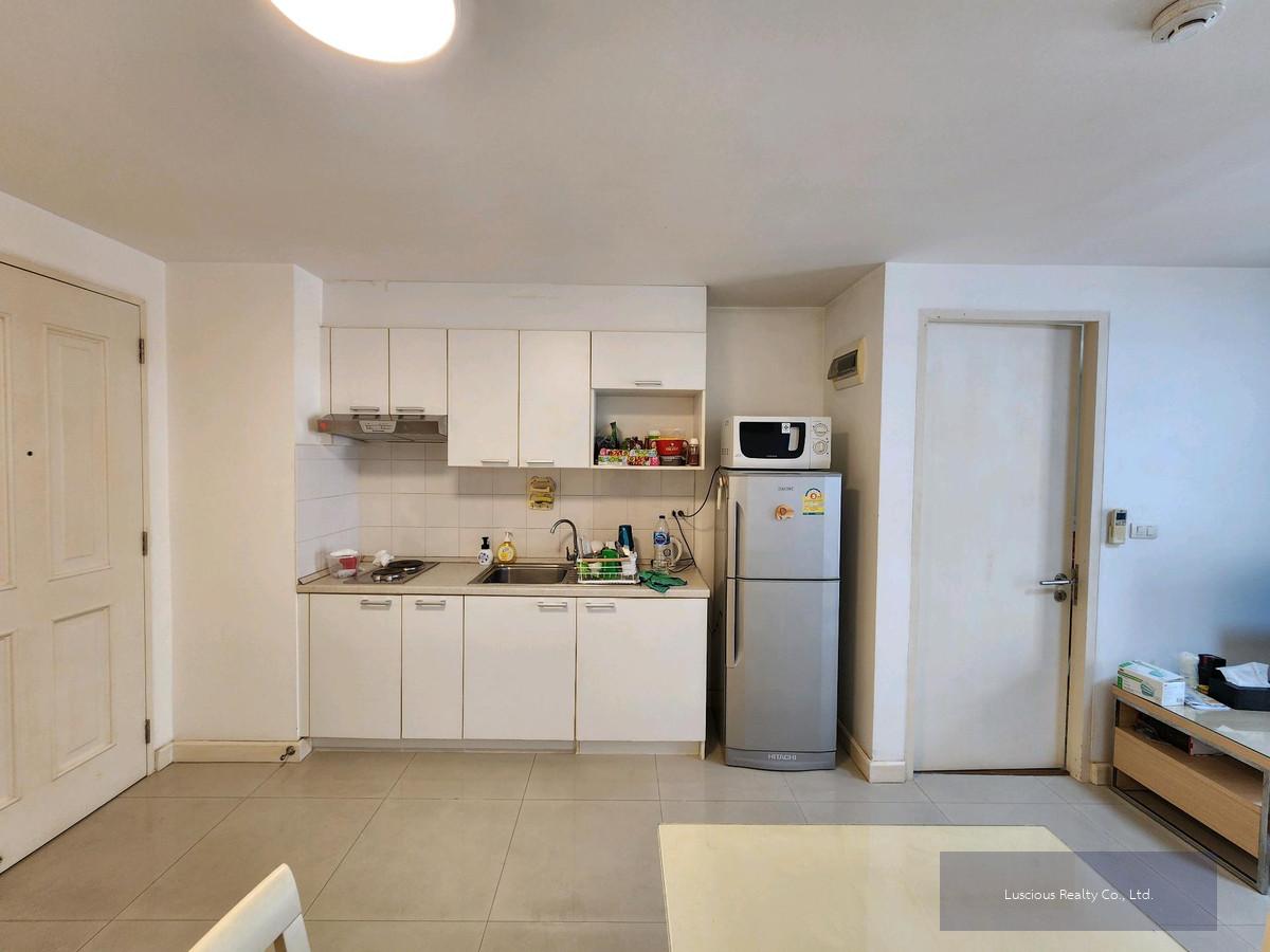 ขายคอนโด เดอะโคลเวอร์ ทองหล่อ
The Clover Thonglor ❤️ วิวสระ Best Deal ❤️