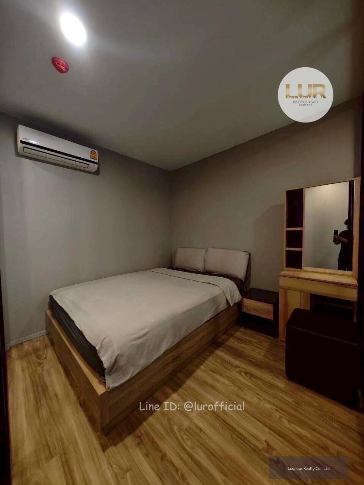 คอนโดให้เช่า 💐Blossom Condo Sathon-Charoen Rat💐 1 ห้องนอน 1 ห้องน้ำ ตกแต่งพร้อมอยู่