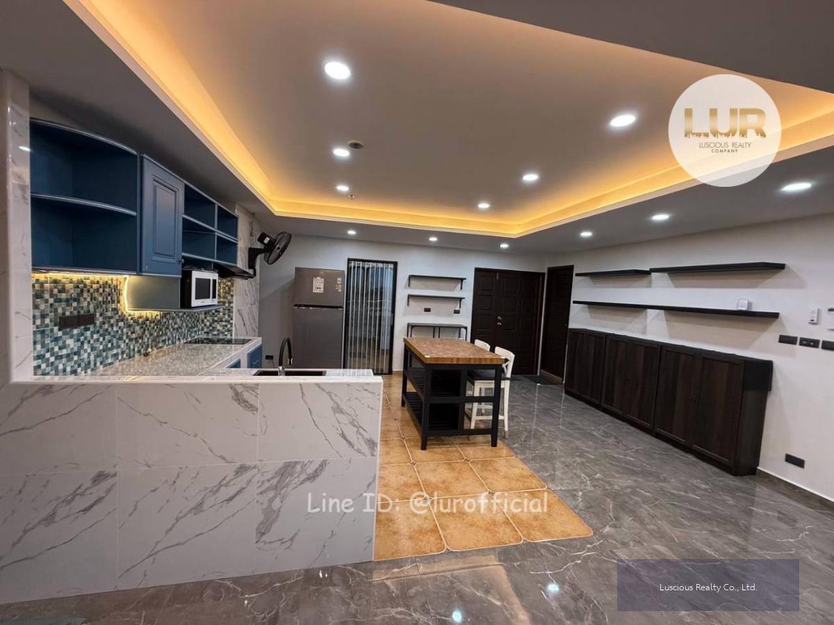 Condo for Rent ✨The Royal Navin Tower✨ 2 Beds 3 Baths ✨Nice View and Pet Friendly