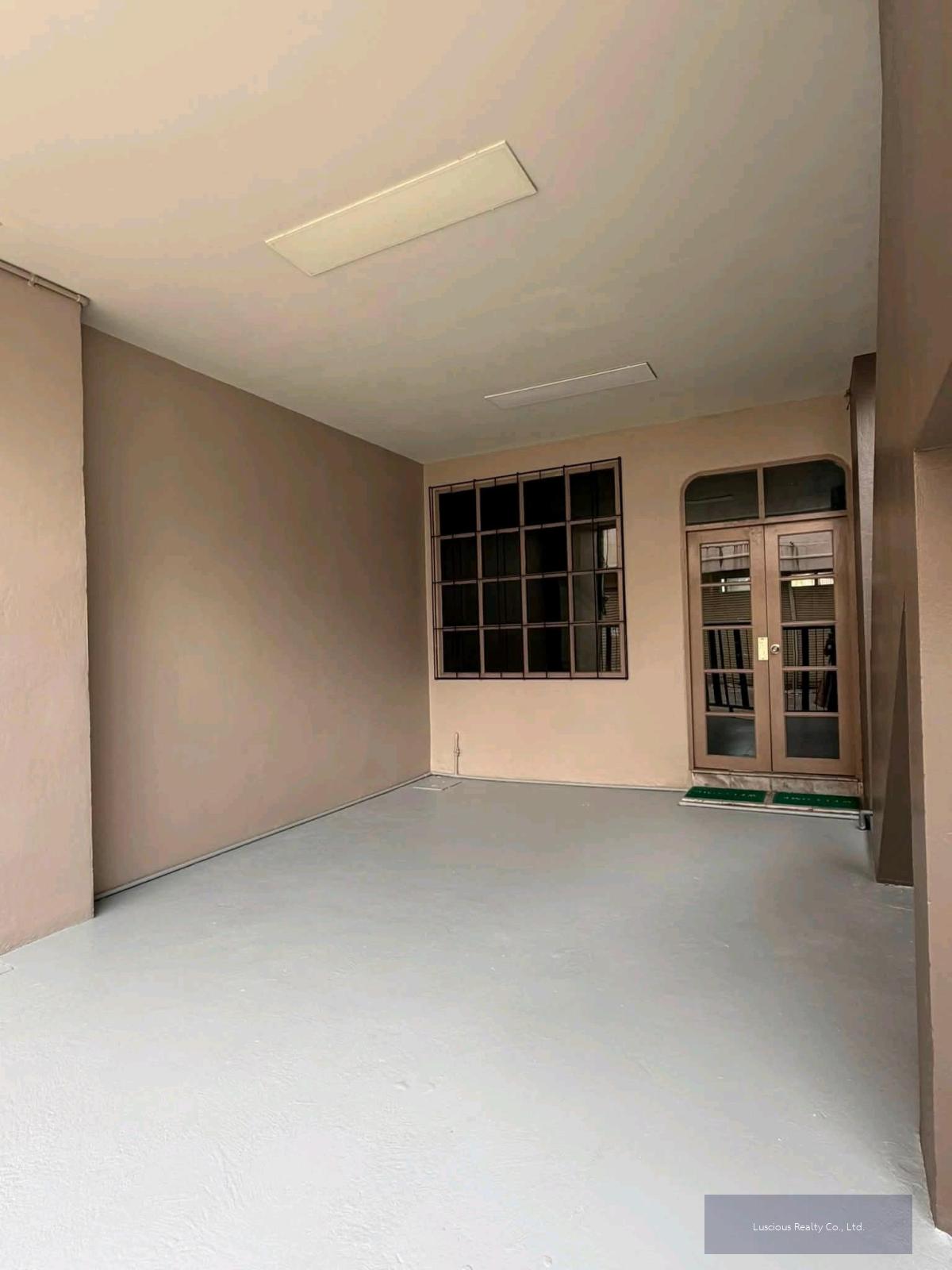 Spacious House for Rent ❤️ Near #BTSPhraKhanong ❤️ 5 minutes walk บ้านให้เช่าใกล้รถไฟฟ้าพระโขนงเดินแค่ 5 นาที