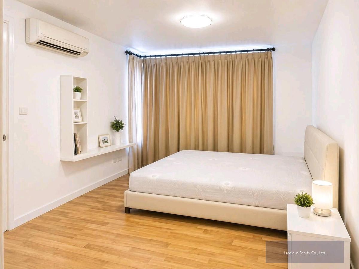 ให้เช่า คอนโด เดอะโคลเวอร์ ทองหล่อ
Condo for Rent in Thonglor