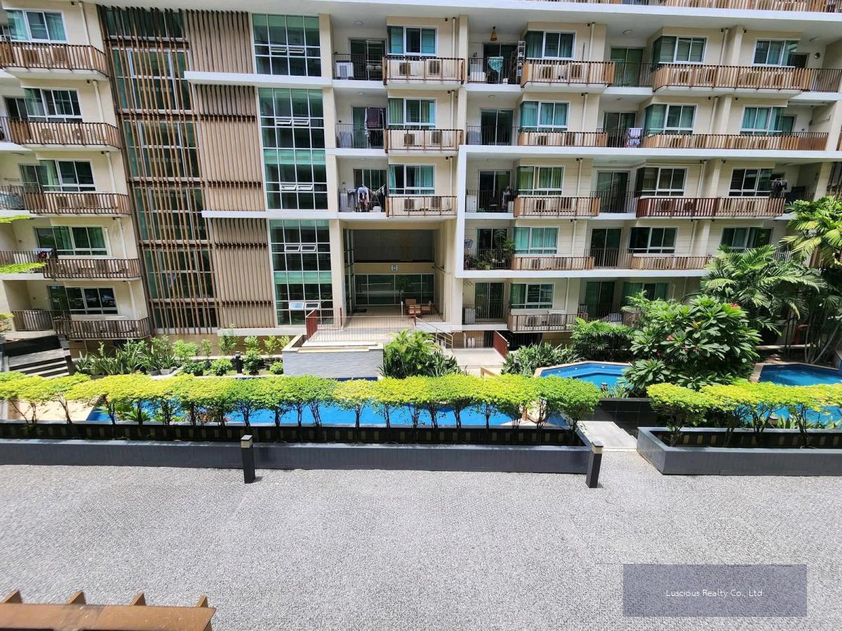 Relaxing & Great Location : ให้เช่า คอนโด เดอะโคลเวอร์ ทองหล่อ Condo for Rent in Thonglor The Clover Thonglor