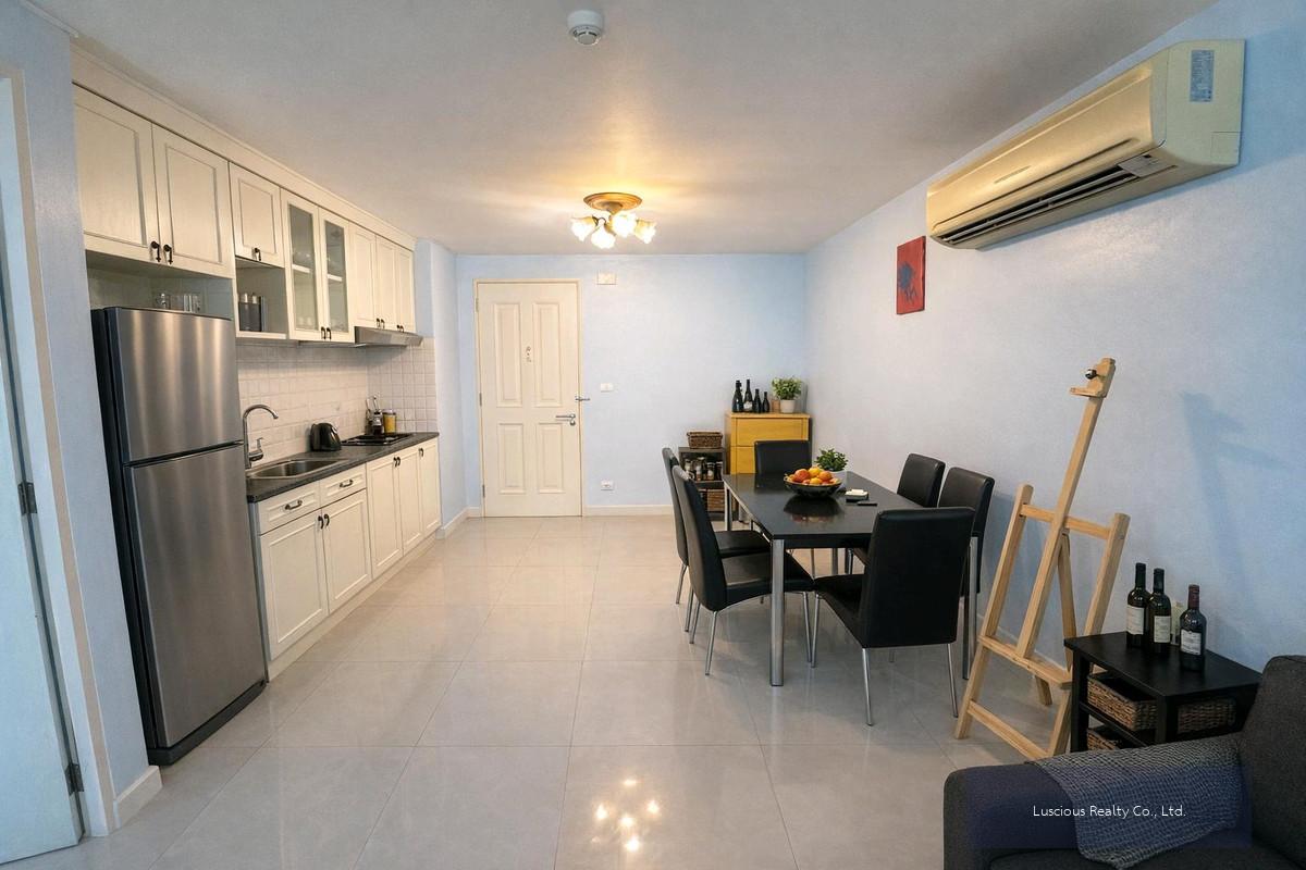 ✨ The Clover Thonglor ✨ ขายคอนโดโลว์ไรส์ใจกลางทองหล่อ เดินทางสะดวก ใกล้ BTS ทองหล่อ