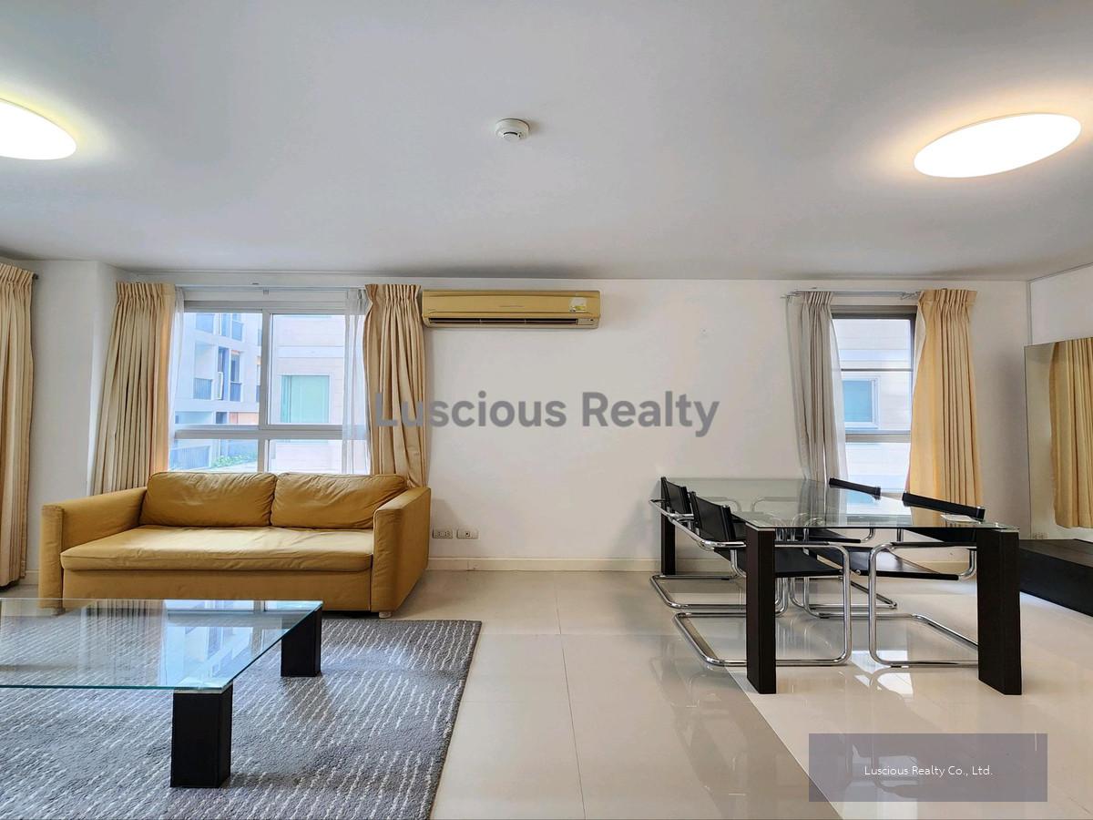 ❤️❤️Best Deal❤️❤️ขายคอนโด เดอะโคลเวอร์ ทองหล่อ
The Clover Thonglor Condominium for Sale
✅️ Original condition
✅️ Rare item 
✅️ Corner unit ห้องมุม