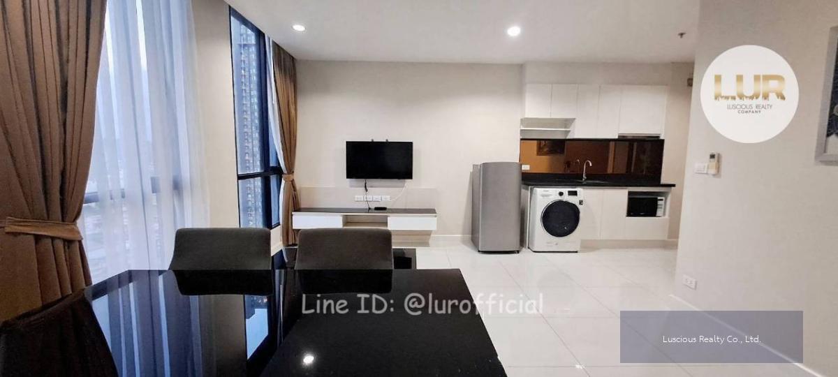 Condo For Rent ทำเลดี ห้องกว้าง ชั้นสูง วิวเมือง เฟอร์ครบพร้อมอยู่ | Up Ekamai