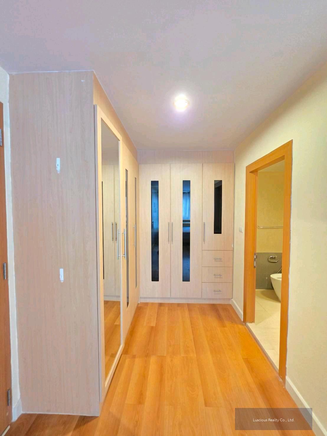 The Clover Thonglor คอนโดให้เช่า กลาง ทองหล่อ สุขุมวิท 55 ❤️ 2 นอน 2 น้ำ