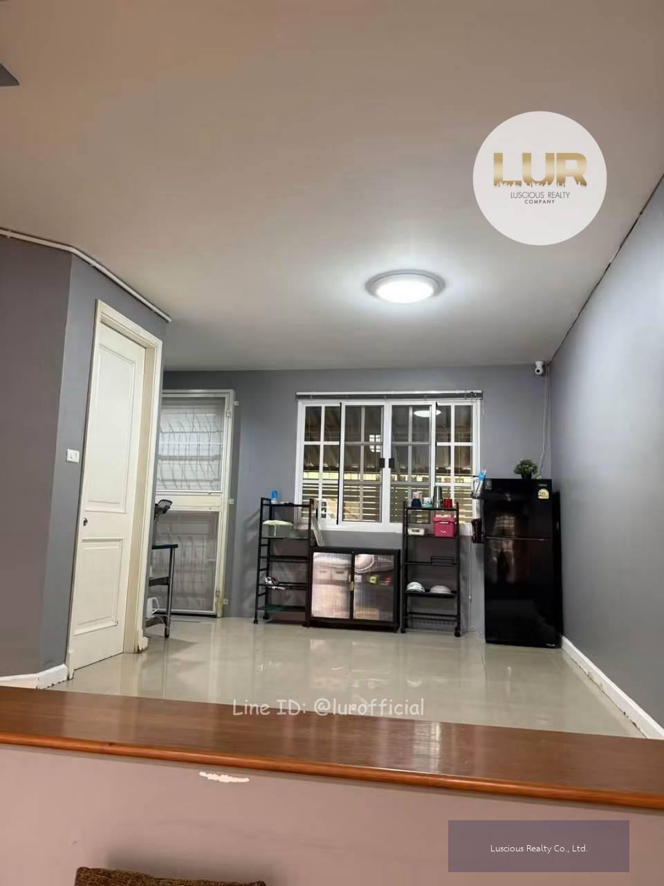 For Rent บ้านทาวน์เฮ้าส์ 3 ชั้น สามารถเปิดเป็น Home Office ได้ | Plus City Park Rama 9 - Hua Mark