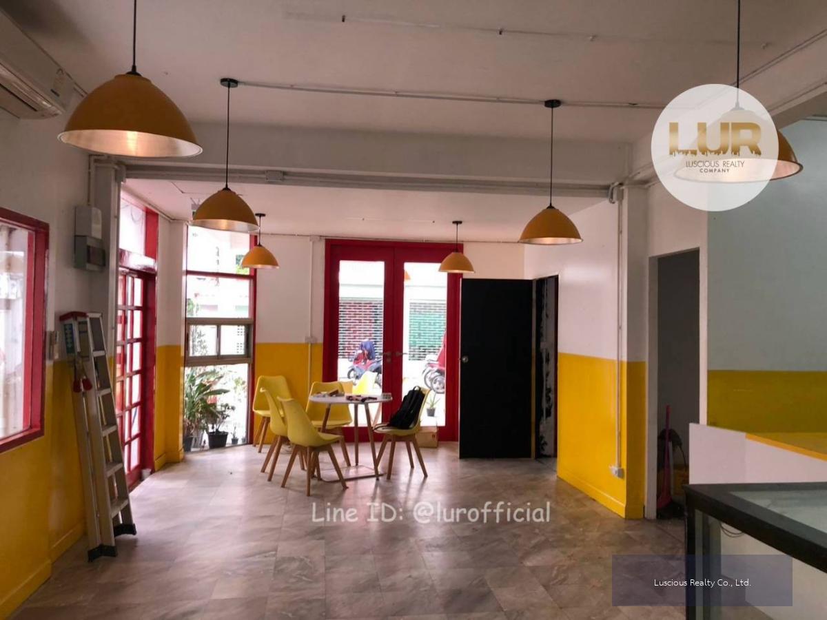 ✨Town Home For Rent ให้เช่าบ้านทาวน์โฮม 3 ชั้น ซอยทองหล่อ 9 ✨ทำเลศักยภาพ ✨เหมาะสำหรับอยู่อาศัย / ประกอบธุรกิจร้านอาหาร / สปา